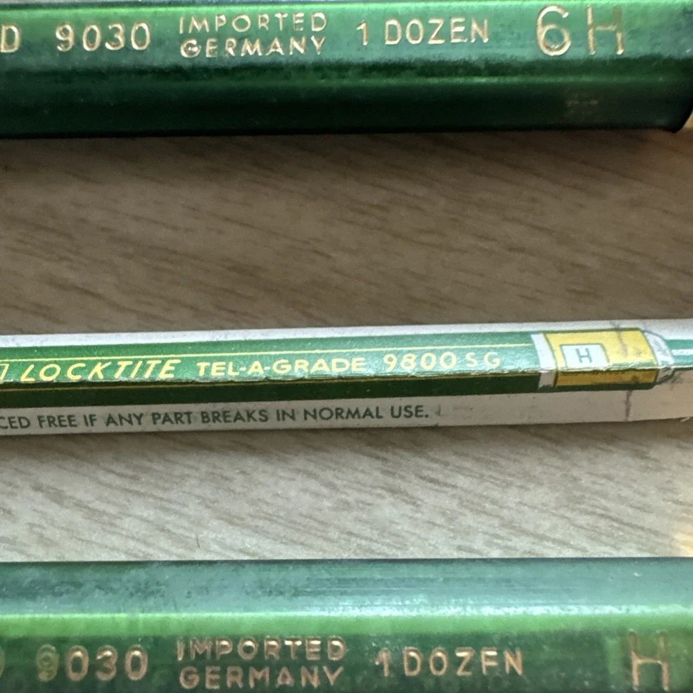 Vintage A.W. Faber Castell Drawing Lead Pencil Refill #9030 6H H 23 Leads